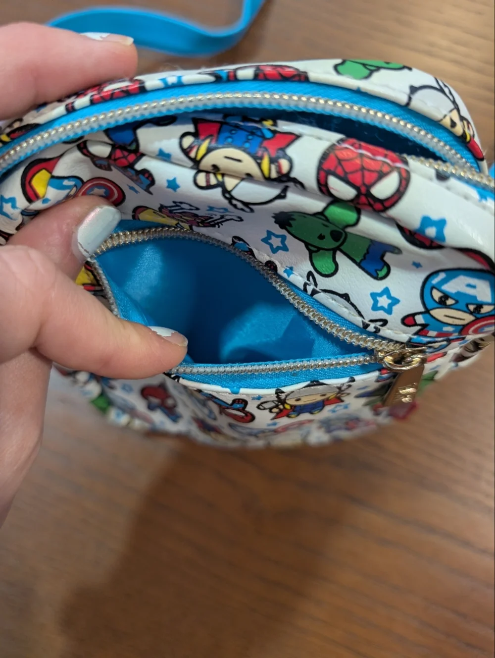 Marvel Purse - Picture 5 of 5